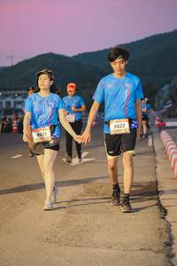 BIB: 8622, 8621
                            <button type="button" onclick="openModal(3393609)" class="btn btn-primary btn-sm float-right btn-popup" data-toggle="modal" data-target=".modal-high-quality">
                        <i class="fas fa-shopping-cart"></i> Add to Cart
                    </button>
                                            <button type="button" onclick="isThisMe(3393609, true)" class="btn btn-success btn-sm float-right btn-popup btn-isme hidden" data-toggle="tooltip" data-placement="bottom" title="นี่คือรูปของคุณใช่ไหม คลิกที่นี่เพื่อเอาเข้าอัลบั้ม">
                        <i class="fas fa-plus"></i> Add to album
                    </button>
                    <button type="button" onclick="isThisMe(3393609, false)" class="btn btn-warning btn-sm float-right btn-popup btn-isnotme hidden">
                        <i class="fas fa-ban"></i> Remove from album
                    </button>